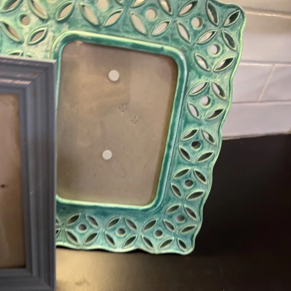 Mixed Brand Photo Frame Set Unisex OS Blue Teal Ceramic Wood Coastal Bee Decor
